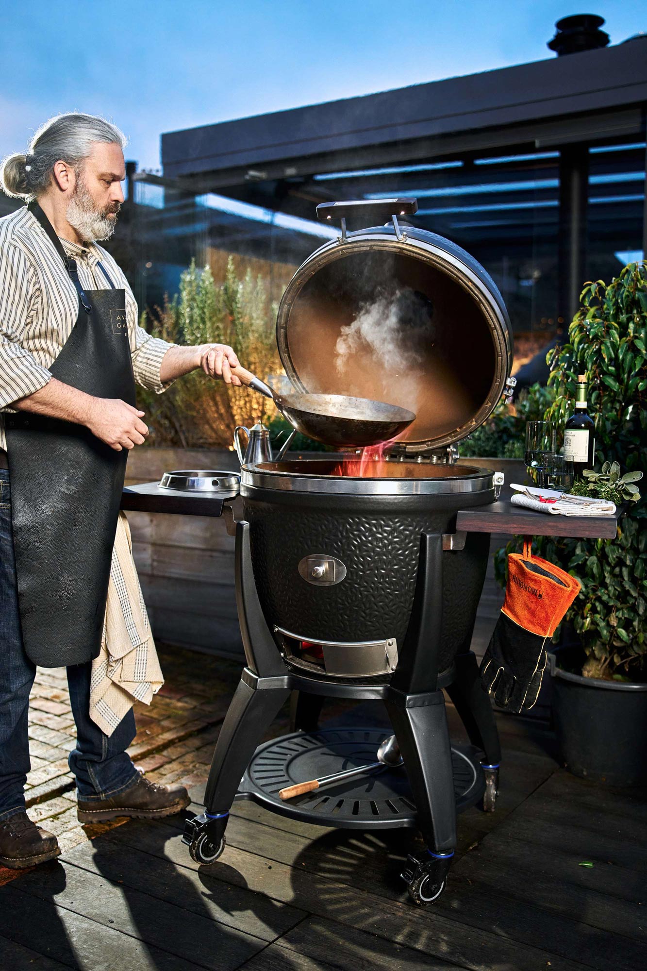 monolith-wok-halter-66-lechef-aus-edelstahl image 2