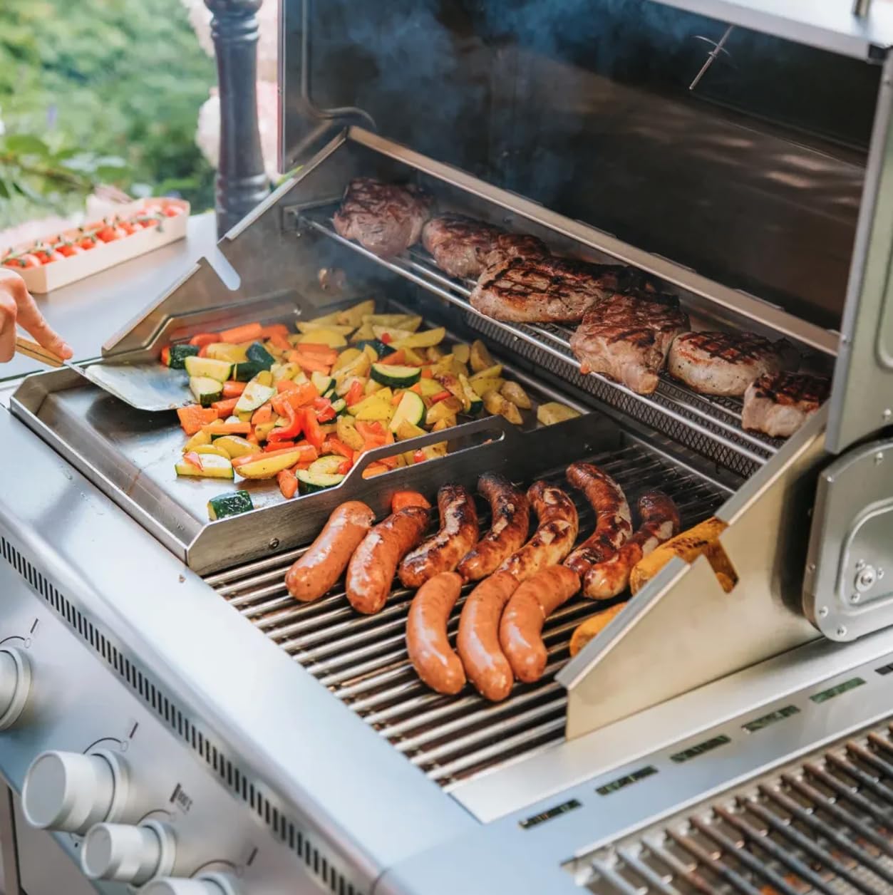 schickling-rocket-gasgrill-4-brenner-mit-backburner-drehspie-und-800-c-keramikbr image 7