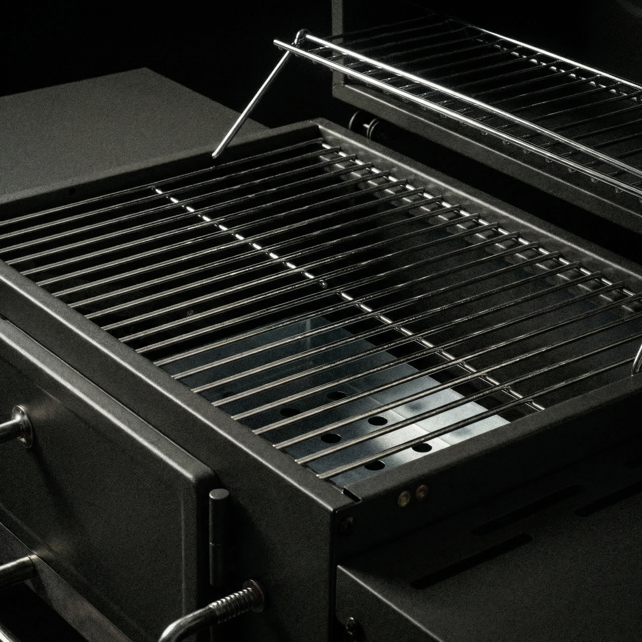 activa-angular-smart-grillwagen-holzkohlegrill-mit-kurbel-und-gussrost image 5