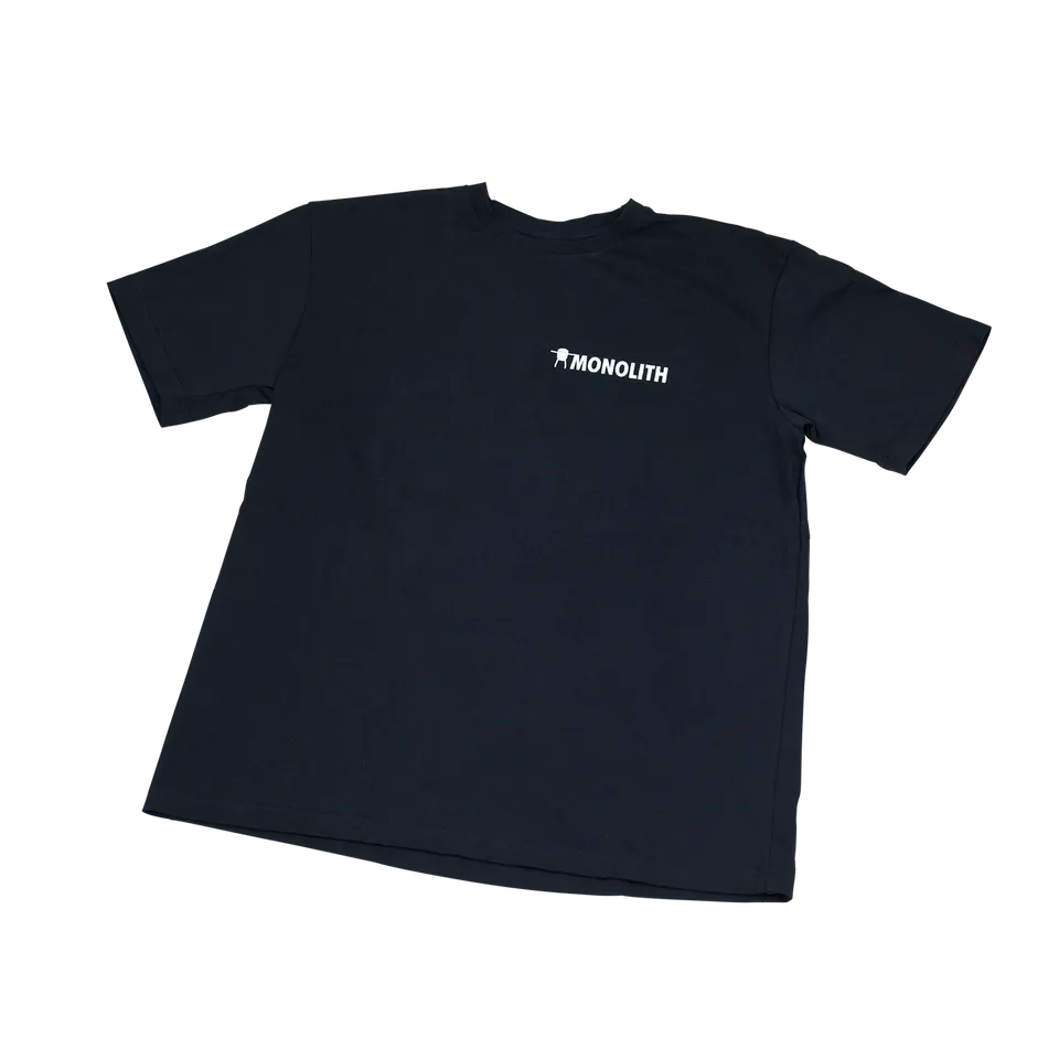 monolith-t-shirt-schwarz-classic-fit-aus-100-baumwolle image 1