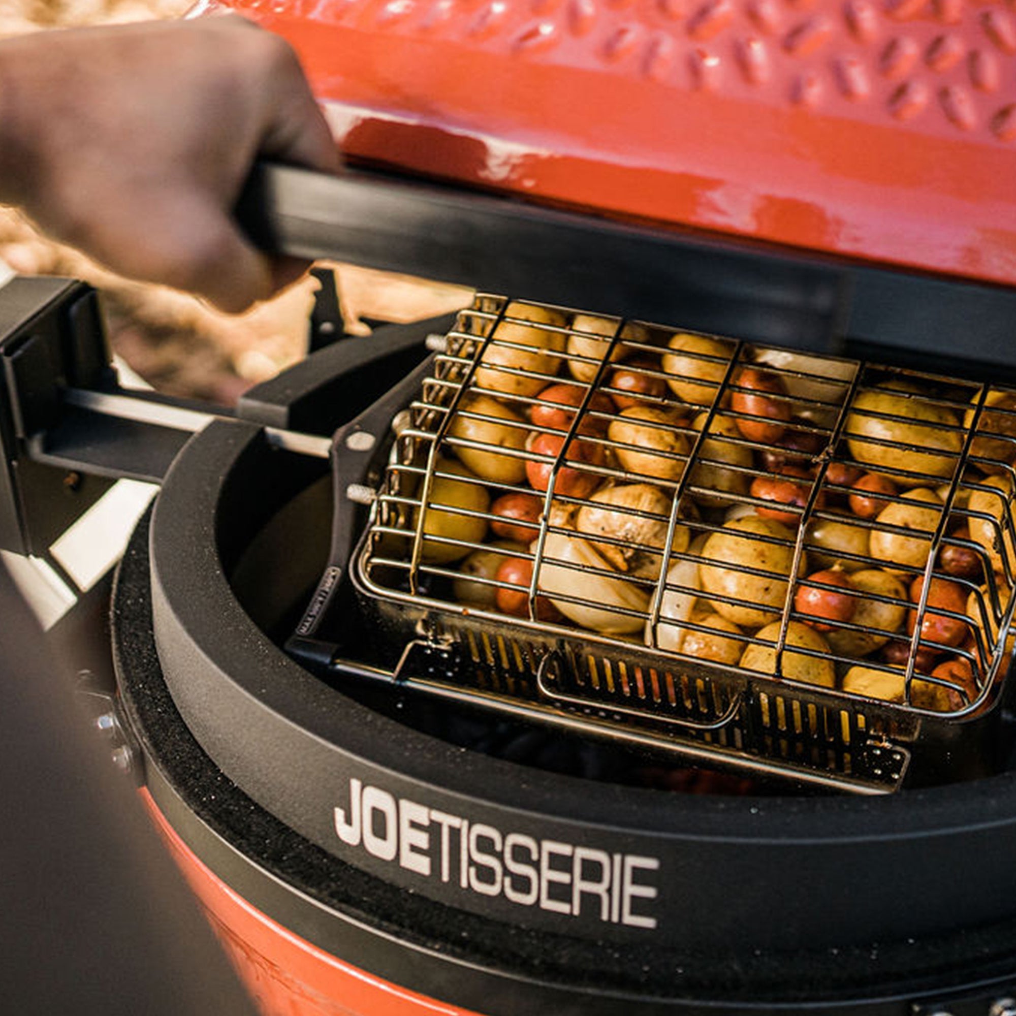 kamado-joe-joetisserie-korb-kit-drehspie-korb-set image 5
