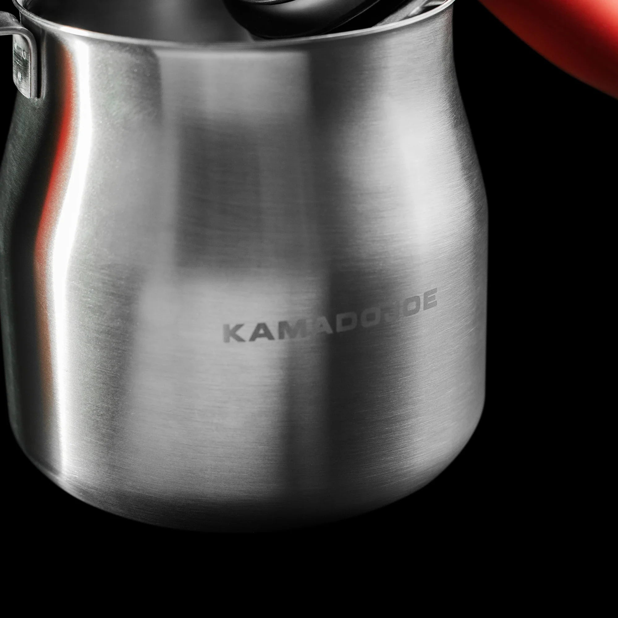 kamado-joe-krafted-bratentopf-1-liter-aus-stahl-mit-silikonpinsel image 4