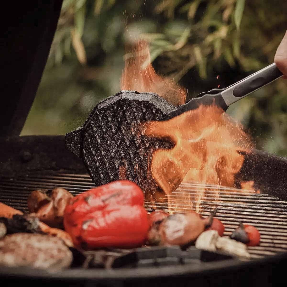 santos-burgerdevil-gusseisen-12-cm-burger-bratpfanne image 2