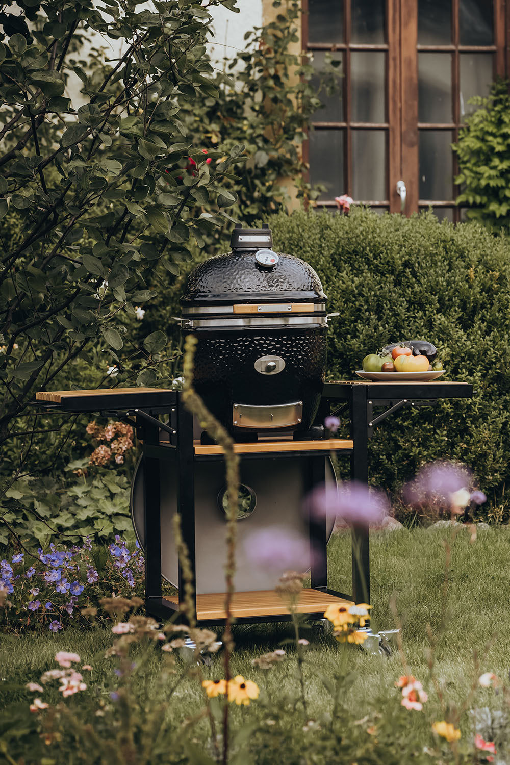 monolith-junior-2-0-kompakter-grill-mit-gestell-farbe-w-hlbar image 5