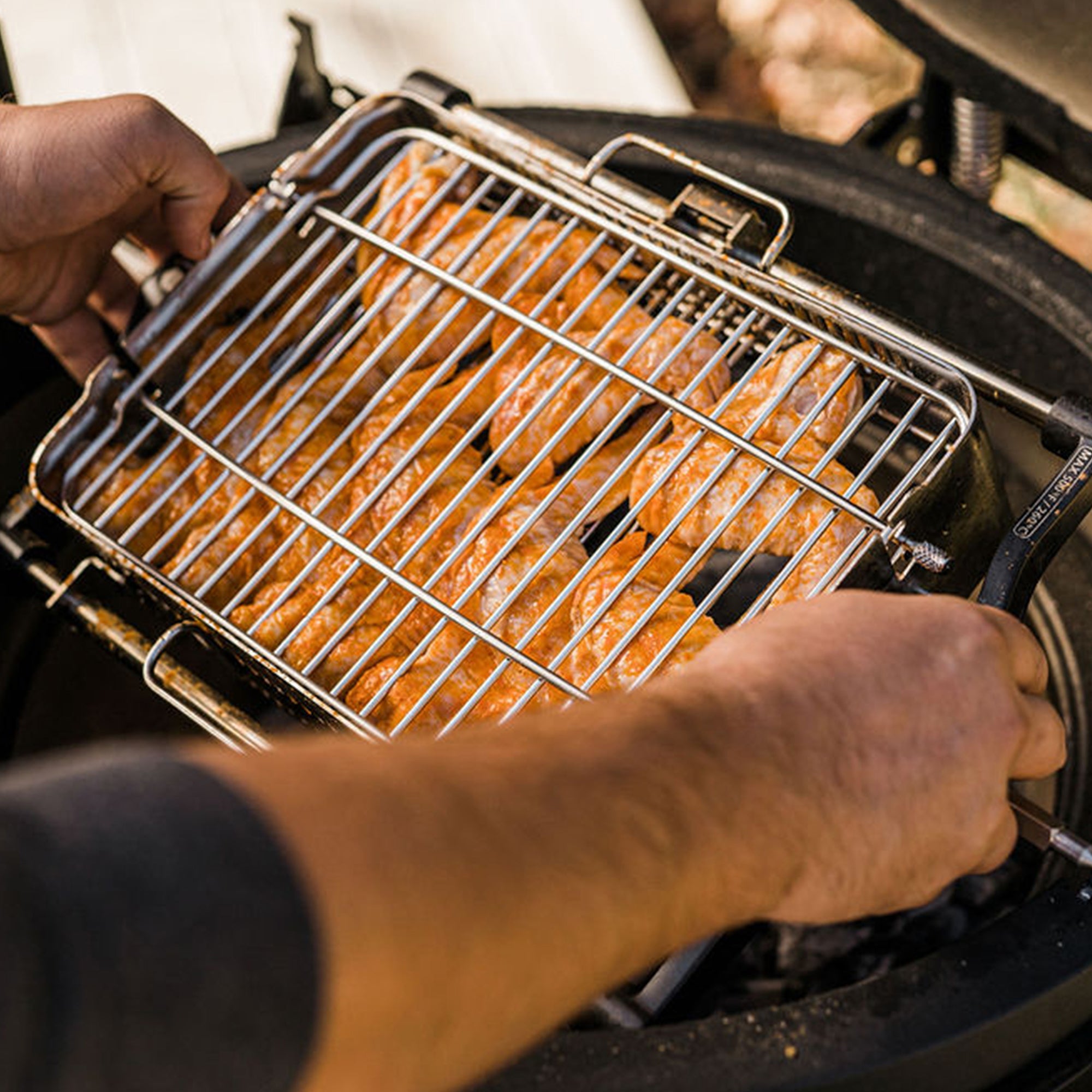 kamado-joe-joetisserie-korb-kit-drehspie-korb-set image 7